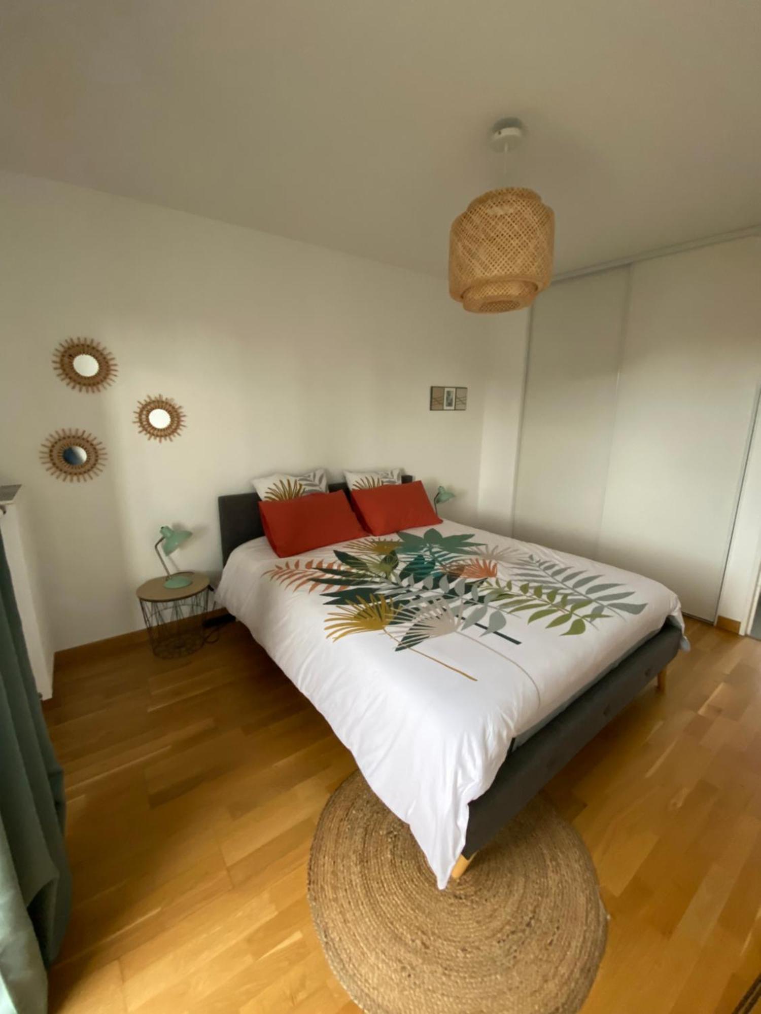 Appartement Neuf A St Jean De Niost Tout Confort Saint-Jean-de Niost エクステリア 写真