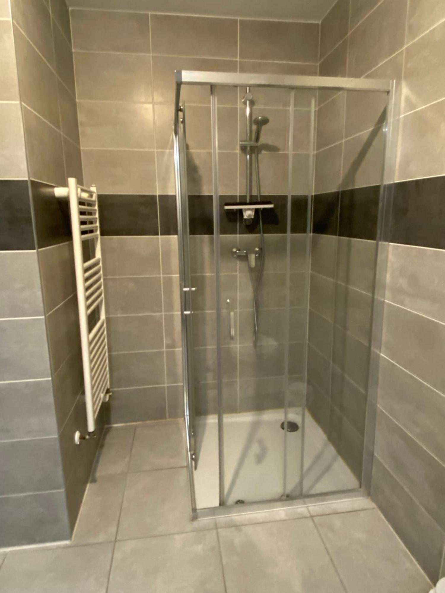Appartement Neuf A St Jean De Niost Tout Confort Saint-Jean-de Niost エクステリア 写真